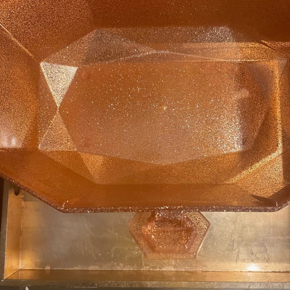 Pretty Petite Case… storage snd organization possibilities are ENDLE$$!!! - Picture 3 of 3